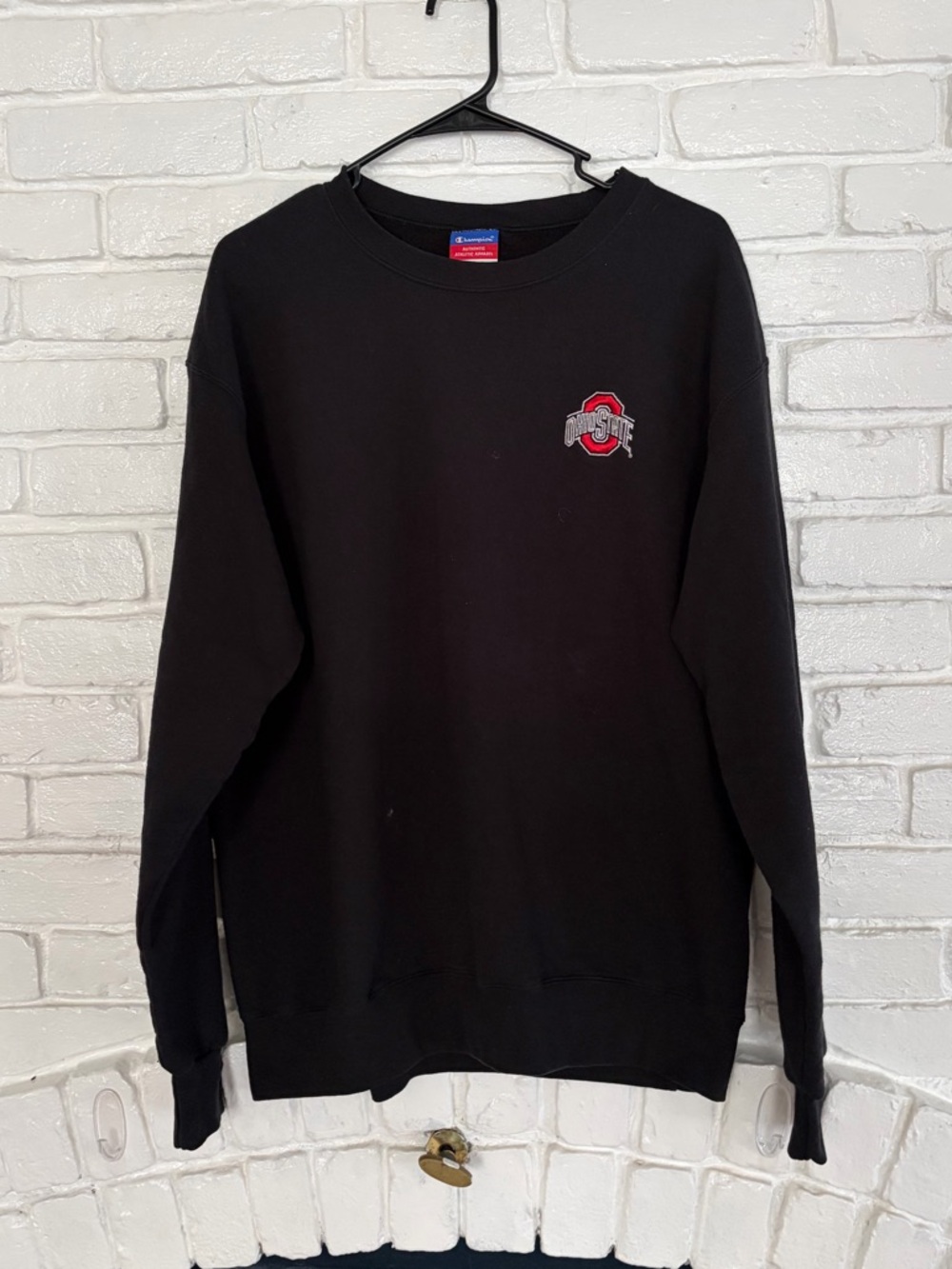 Men’s Ohio state crewneck sweater champion brand size large